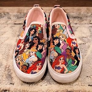 Slip on disney sneaker